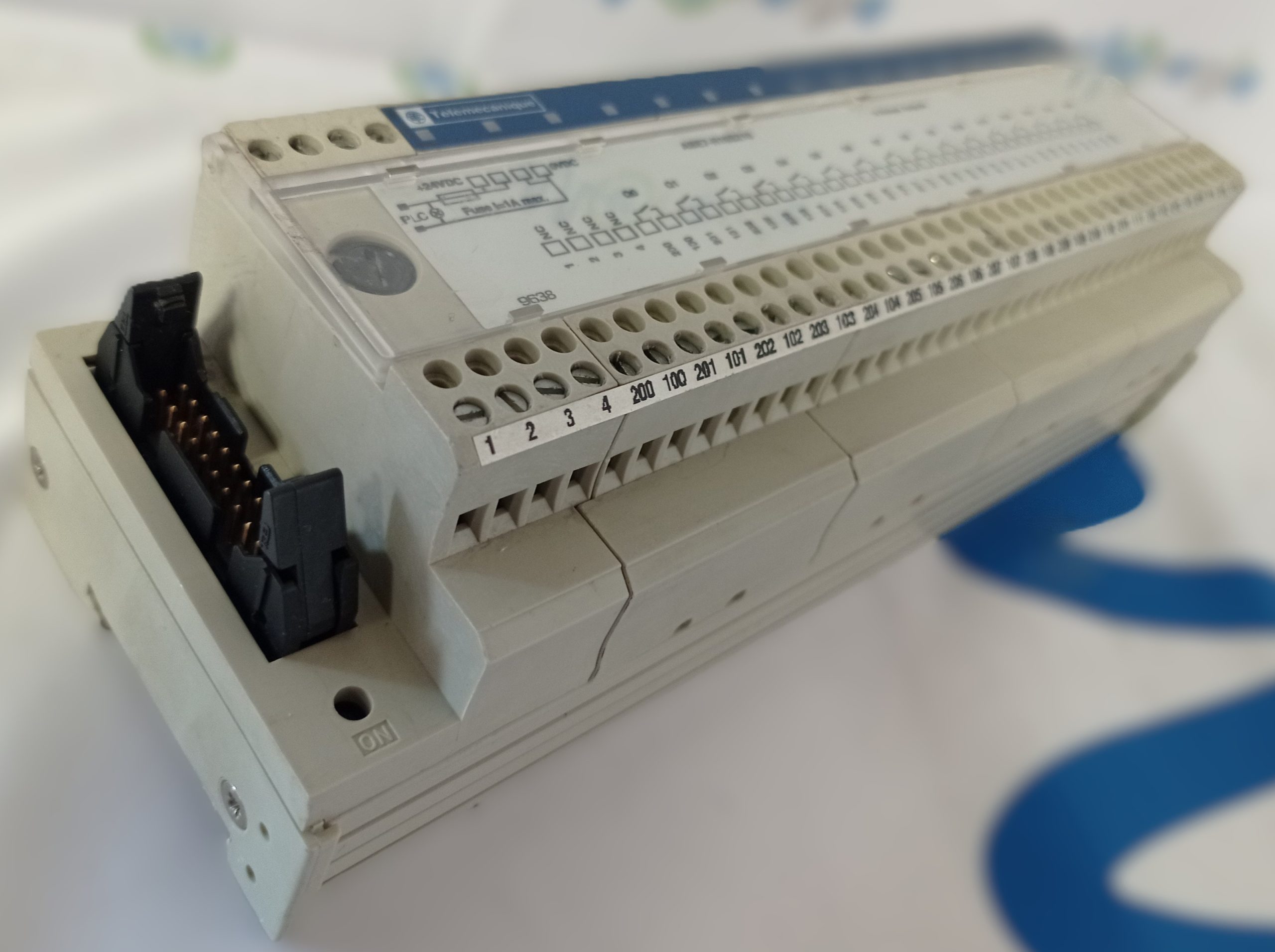 Module-ABE-7-TELEMECANIQUE-ABE7-R16S210-2