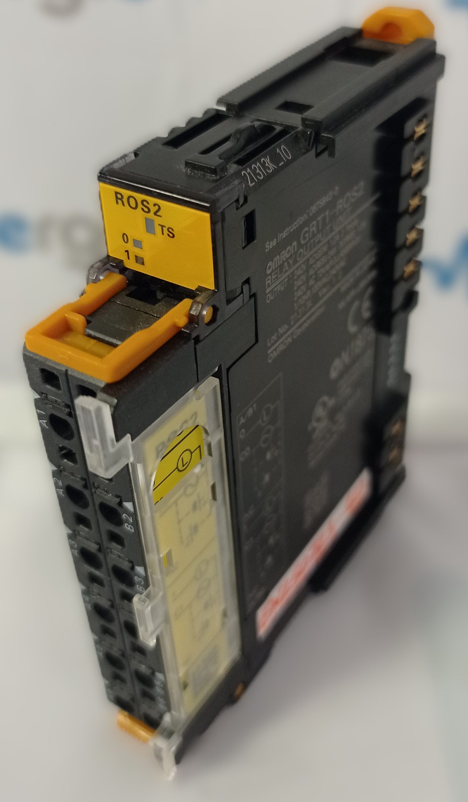 Rack-entree-sortie-GRT1-ROS2-modules-OMRON-3