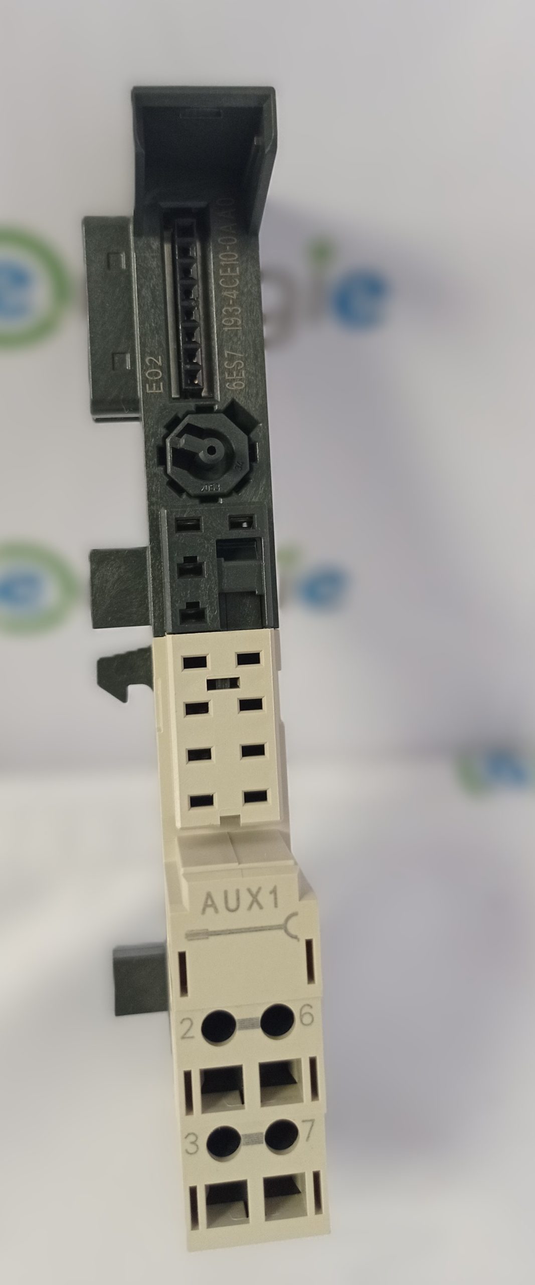 Support-SIEMENS-blanc-6ES7-193-4CE10-0AA0-4